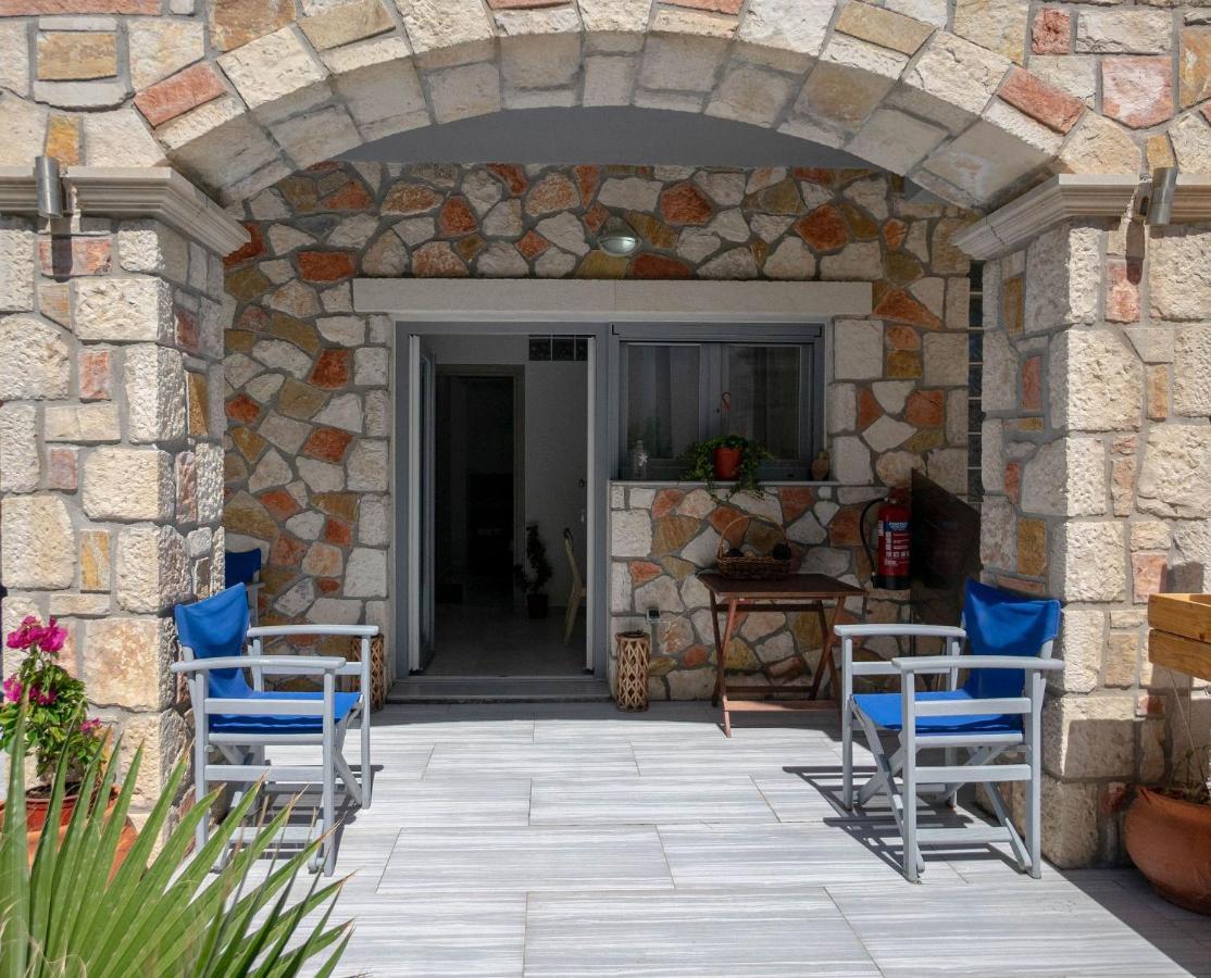 Golden Dolphin Studios & Apartments Аликес Экстерьер фото