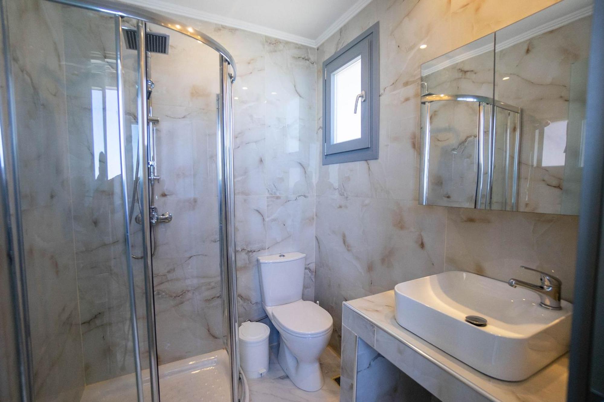 Golden Dolphin Studios & Apartments Аликес Номер фото