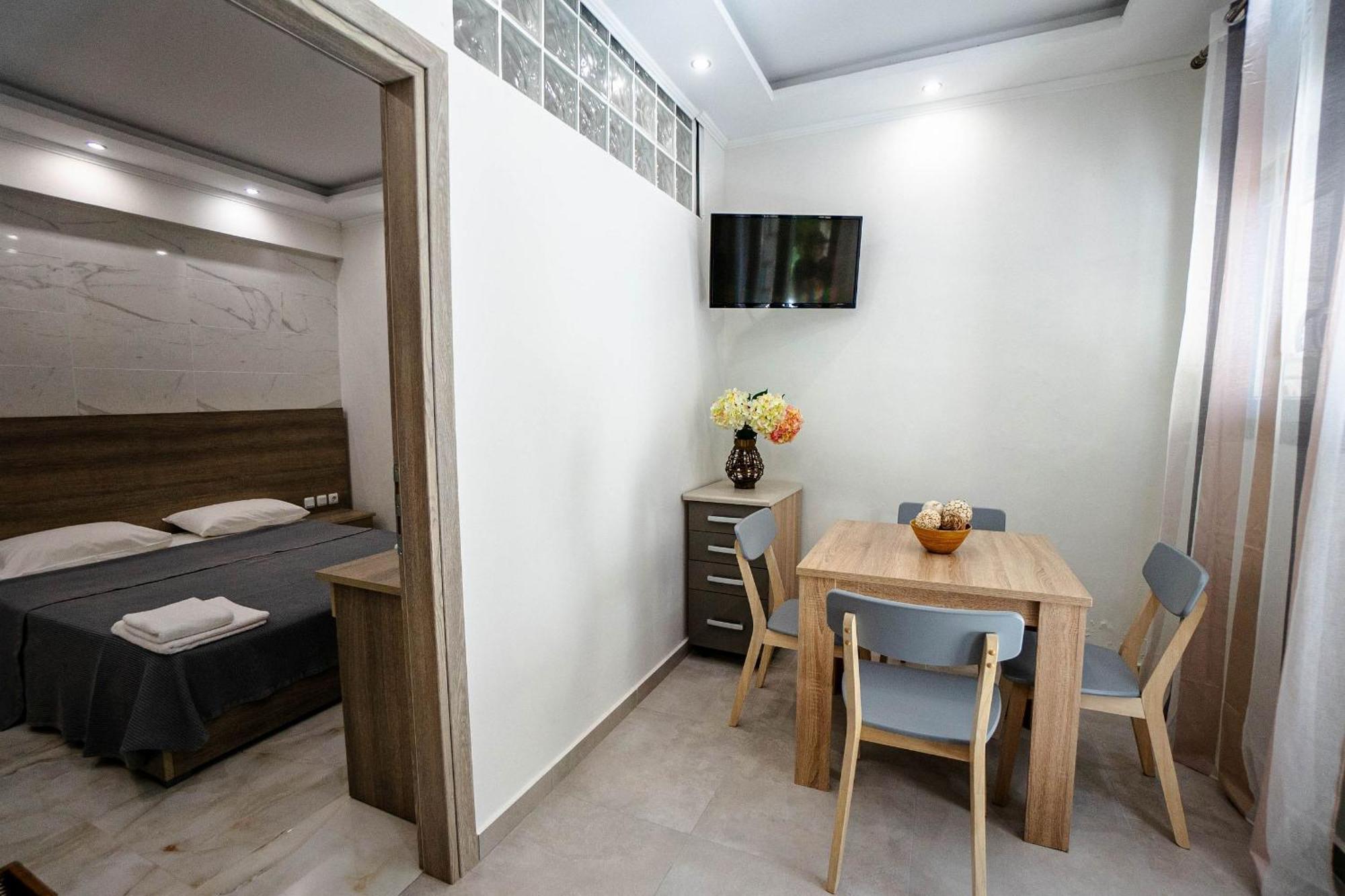 Golden Dolphin Studios & Apartments Аликес Номер фото